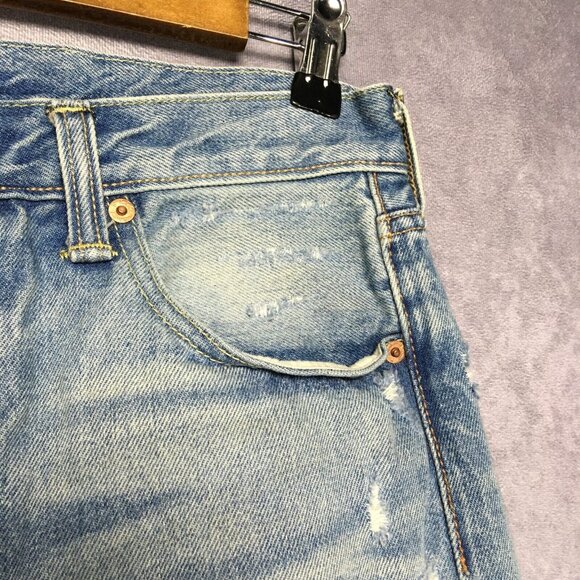 Levis Men 501 Original Fit Blue Jeans size 30x32 Distressed Destroyed Light Wash - Picture 15 of 16